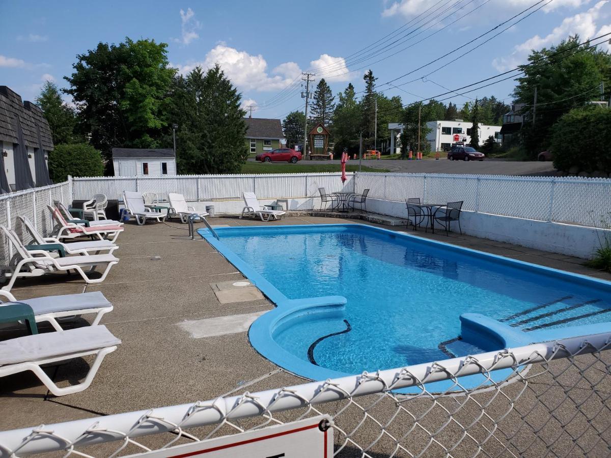 Auberge Champetre Sainte-Adele Exterior photo